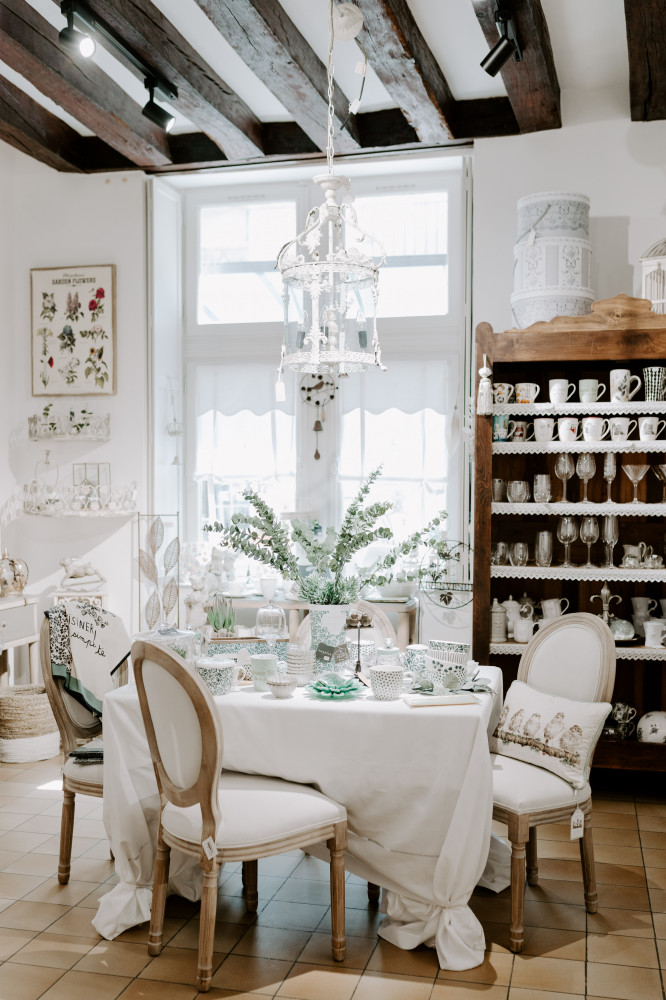 Décoration intérieure à Loches (37) – meubles, miroirs, bougies parfumées, luminaires et objets déco en Indre-et-Loire